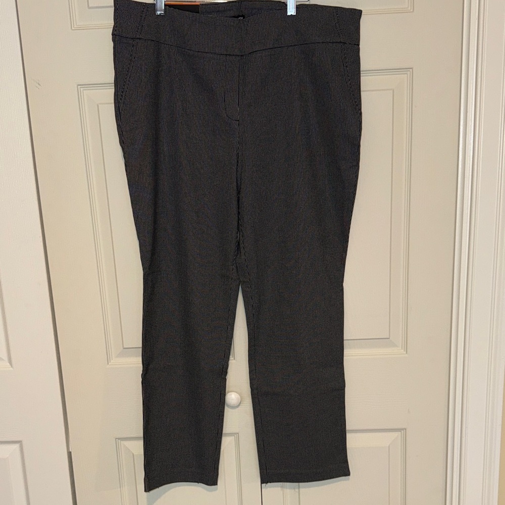 Hilary Radley Black Straight-Leg Pants